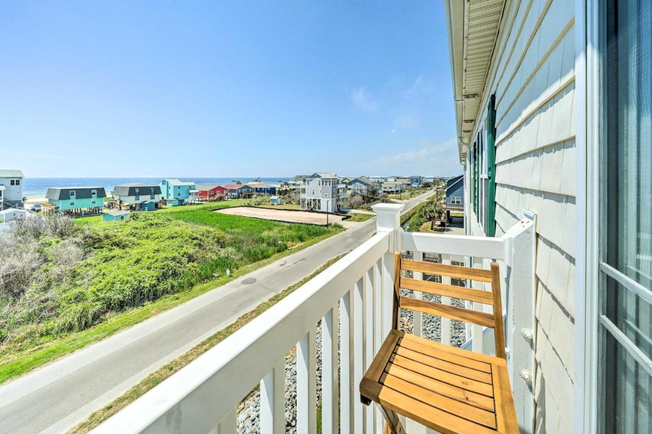 Ocean-View Oak Island Condo, 1 Block To Beach! Kültér fotó
